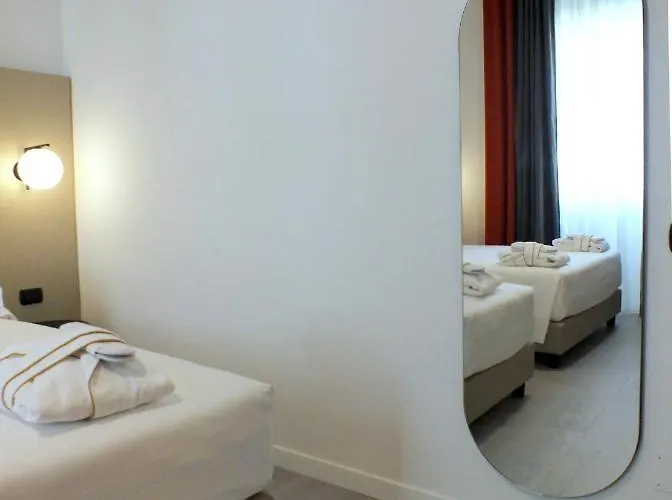 Hotel Bb Smarthotel Derose 4*