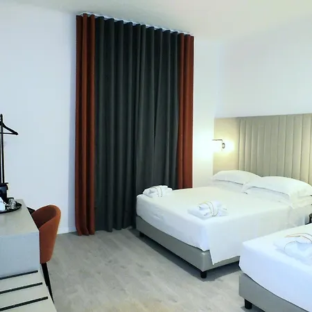 Bb Smarthotel Derose Hotel 4*