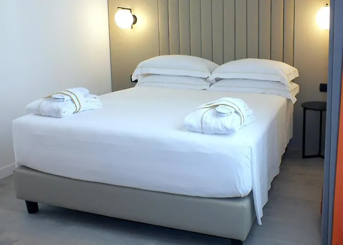 فندق Bb Smarthotel Derose